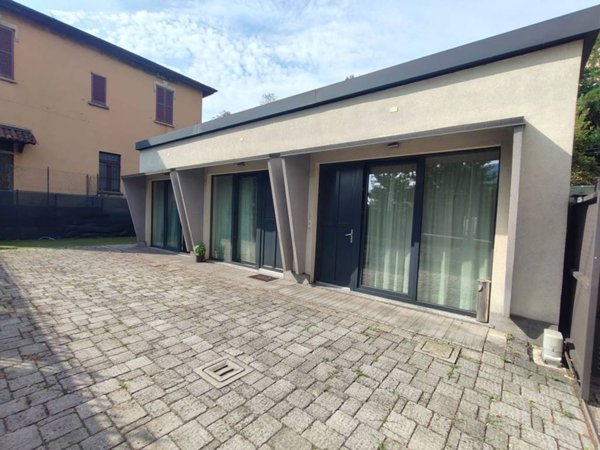 appartamento in vendita a Como in zona Caserme