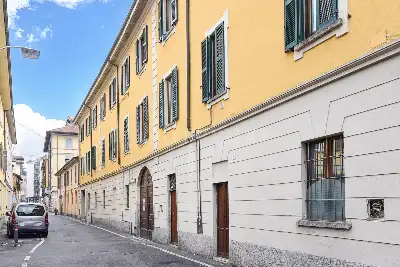 appartamento in vendita a Como in zona Como Centro