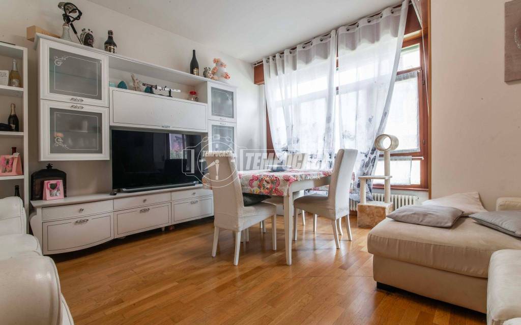 appartamento in vendita a Como in zona Camerlata