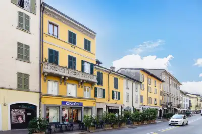appartamento in vendita a Como in zona Via Milano