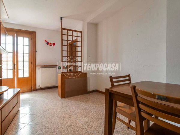 appartamento in vendita a Como in zona Garzola