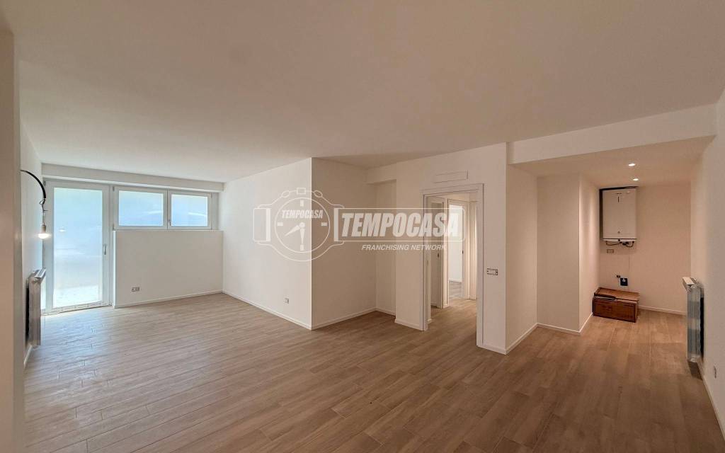 appartamento in vendita a Como in zona Monte Olimpino