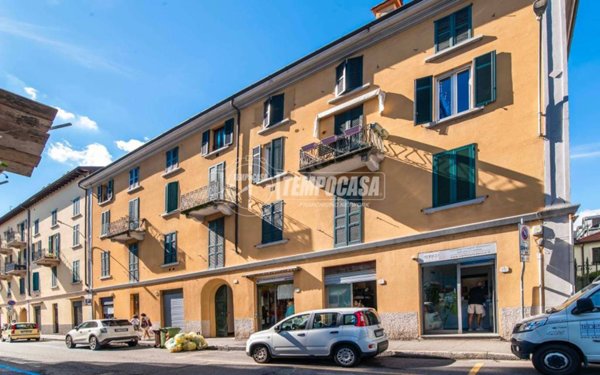 appartamento in vendita a Como in zona Borghi