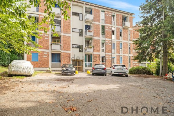 appartamento in vendita a Como in zona Sagnino