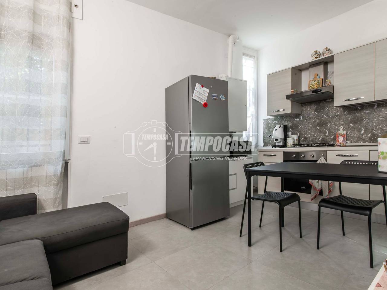 appartamento in vendita a Como in zona Acquanera