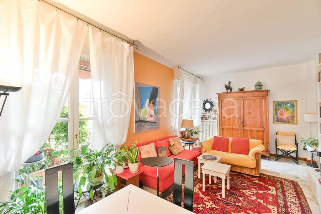 appartamento in vendita a Como in zona Valduce