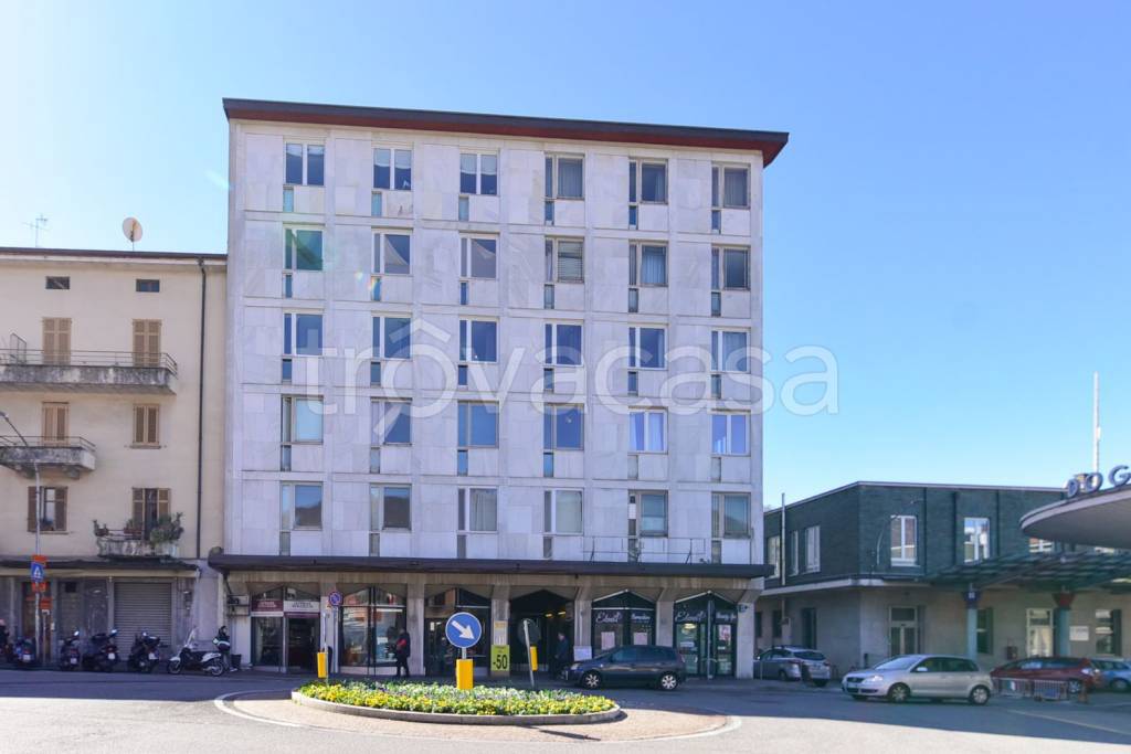 appartamento in vendita a Como in zona Ponte Chiasso