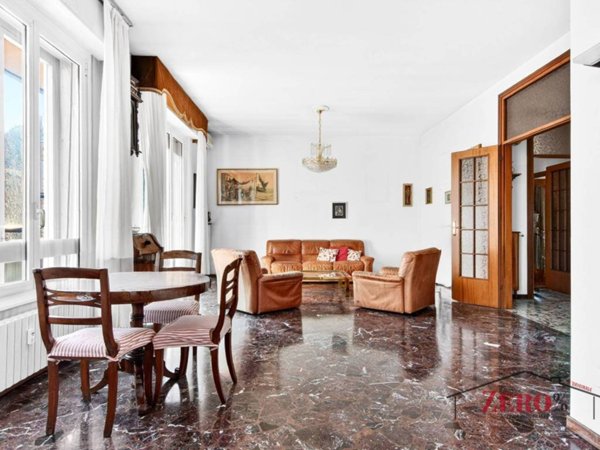 appartamento in vendita a Como in zona Borghi