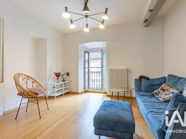 appartamento in vendita a Como in zona Como Centro