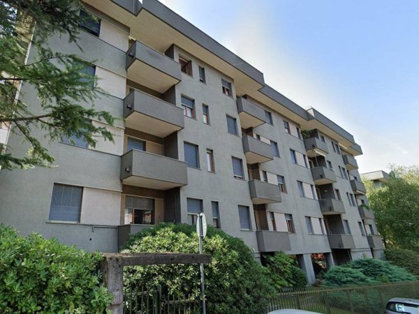 appartamento in vendita a Como in zona Lora