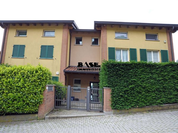 appartamento in vendita a Como in zona Garzola