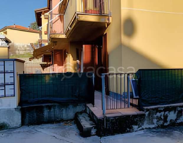 appartamento in vendita a Como in zona Prestino
