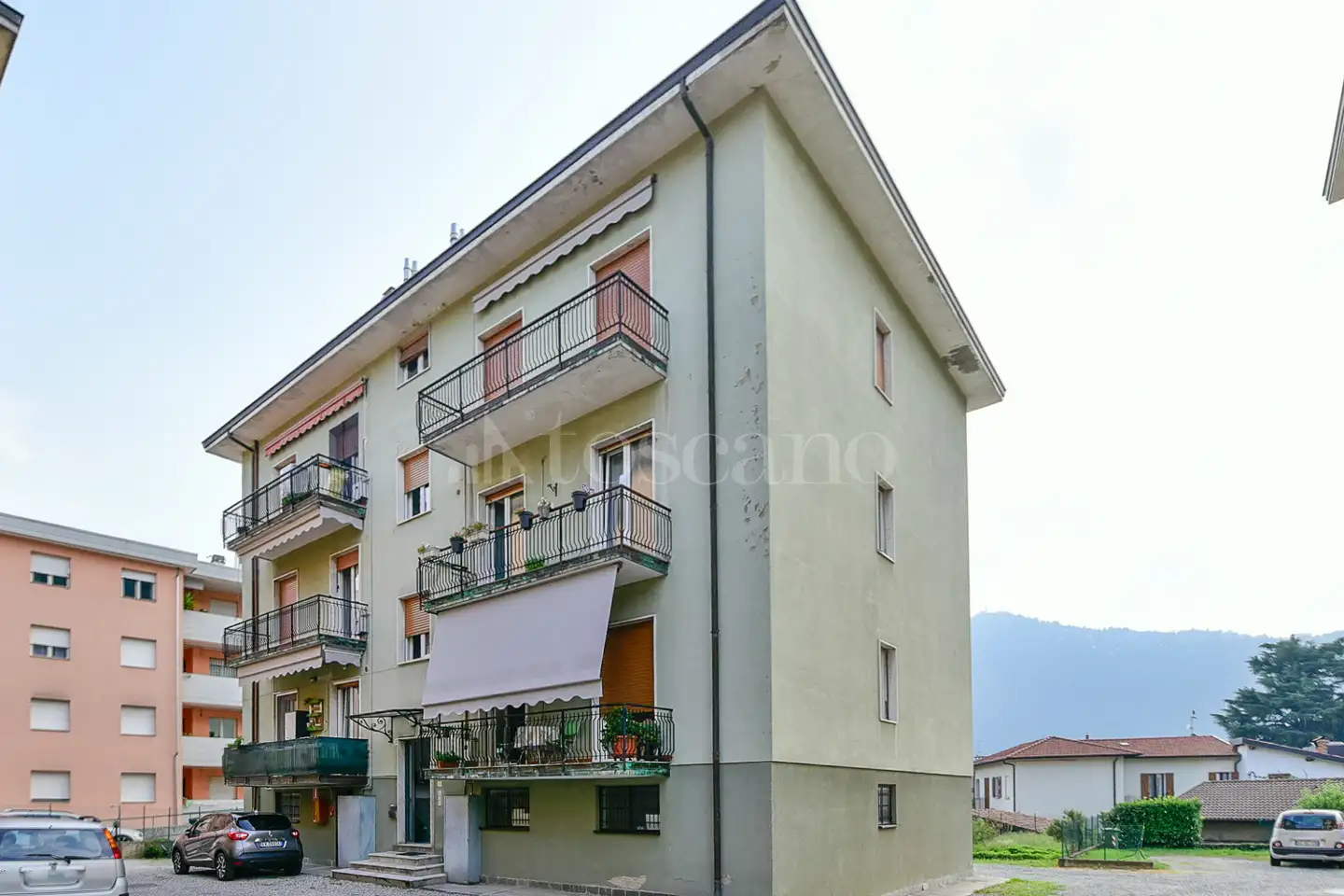 appartamento in vendita a Como in zona Tavernola