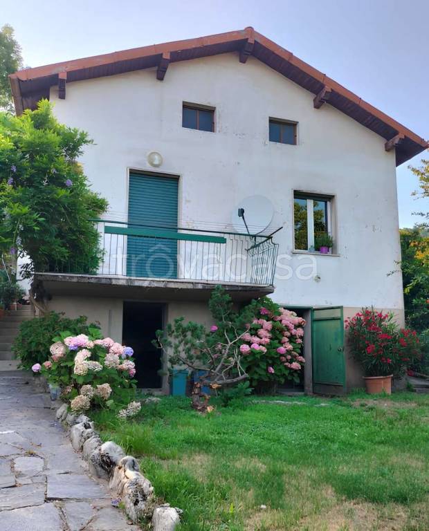 appartamento in vendita a Como in zona Civiglio