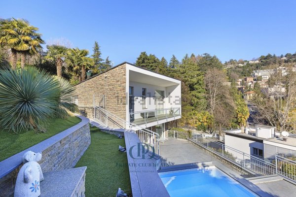 casa indipendente in vendita a Como in zona Como Centro