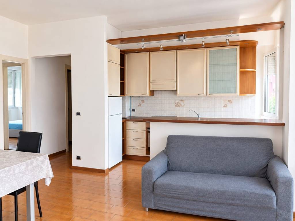 appartamento in vendita a Como in zona Camerlata