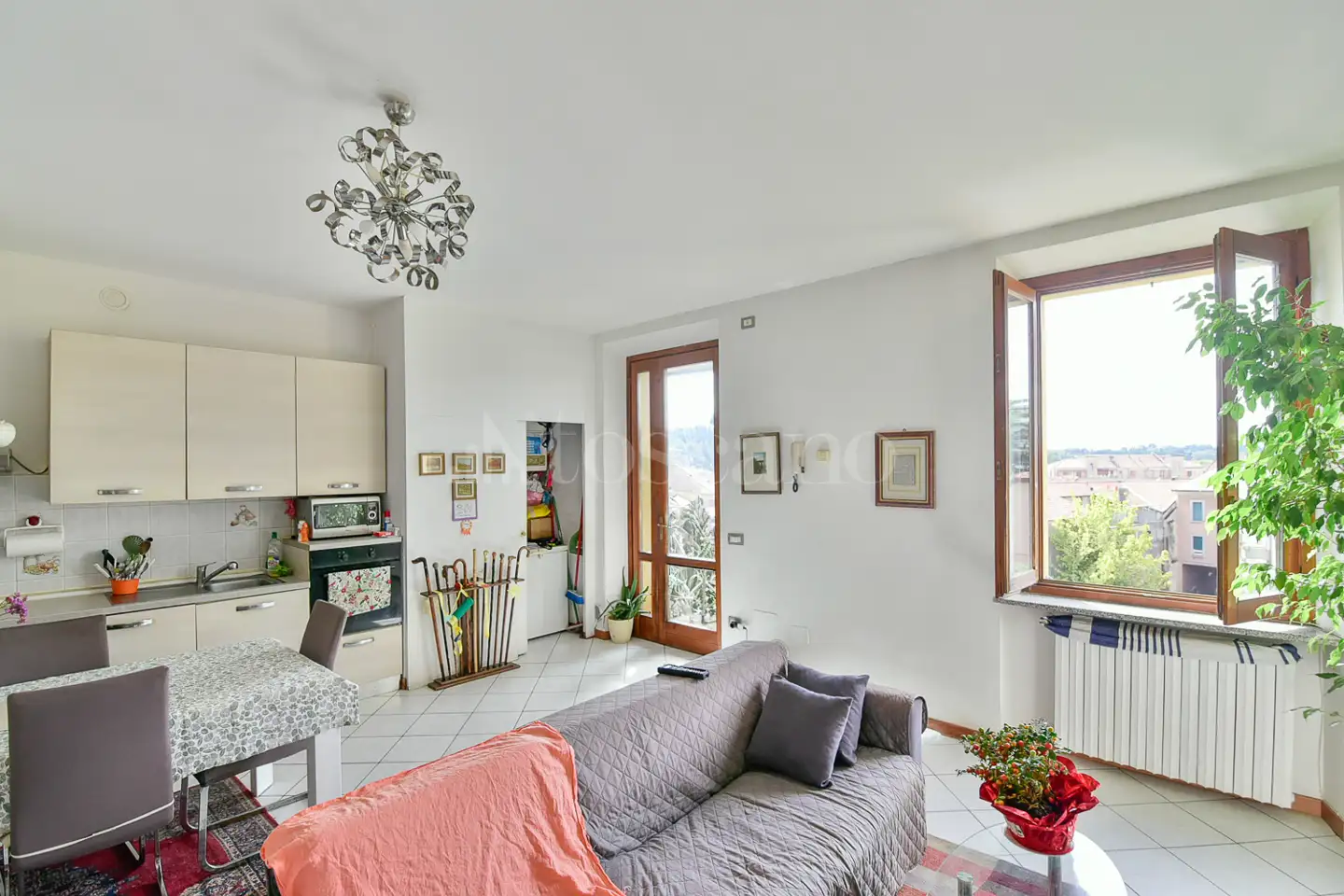 appartamento in vendita a Como in zona Camerlata