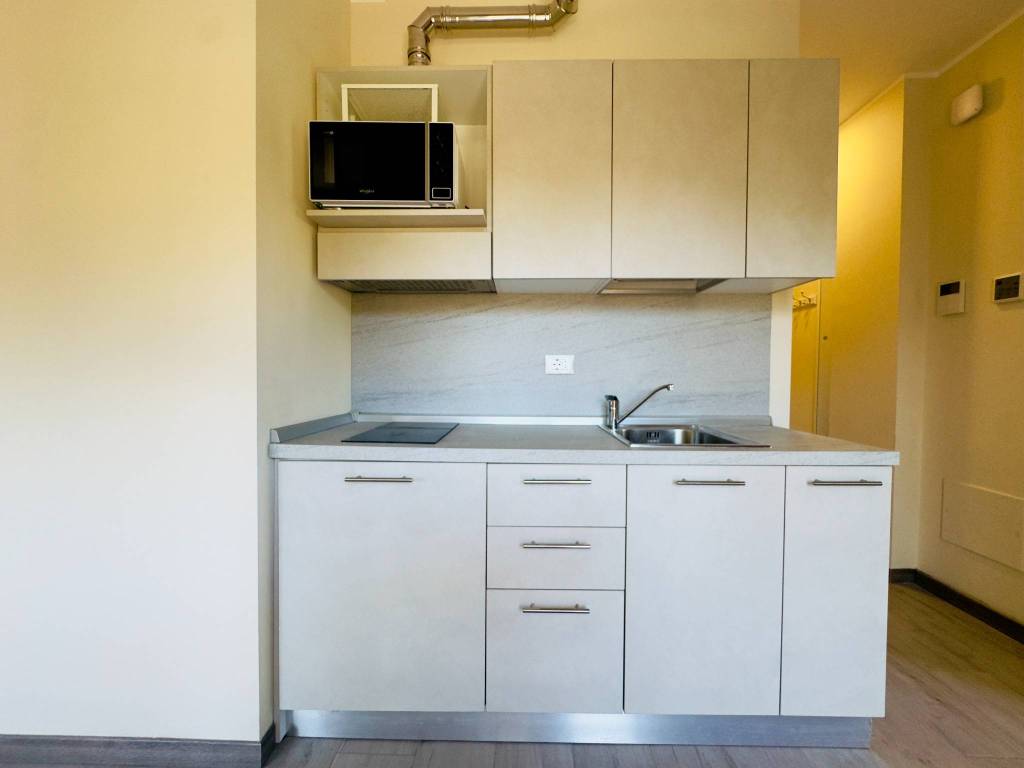 appartamento in vendita a Como in zona Villa Olmo