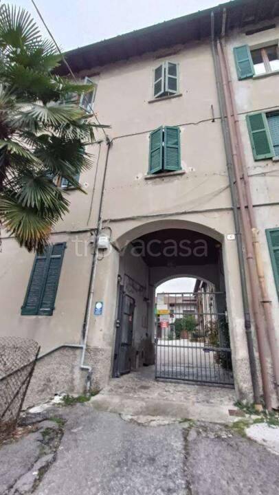 appartamento in vendita a Como in zona Rebbio