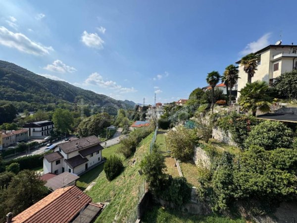 appartamento in vendita a Como in zona Monte Olimpino