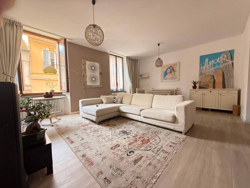 appartamento in vendita a Como in zona Prudenziana