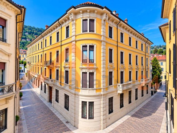 appartamento in vendita a Como in zona Como Centro