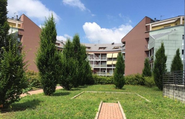 appartamento in vendita a Como in zona Camerlata