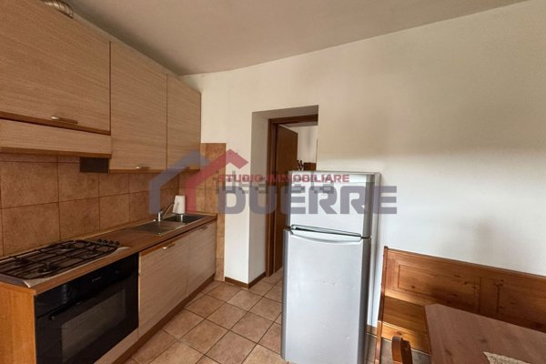 appartamento in vendita a Como in zona Breccia