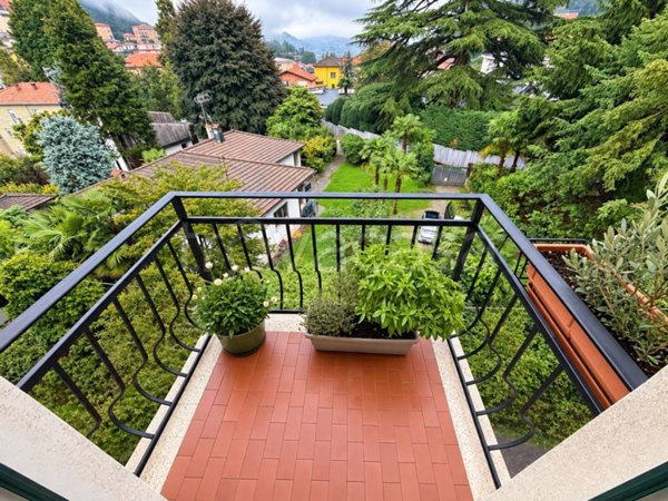 appartamento in vendita a Como in zona Monte Olimpino