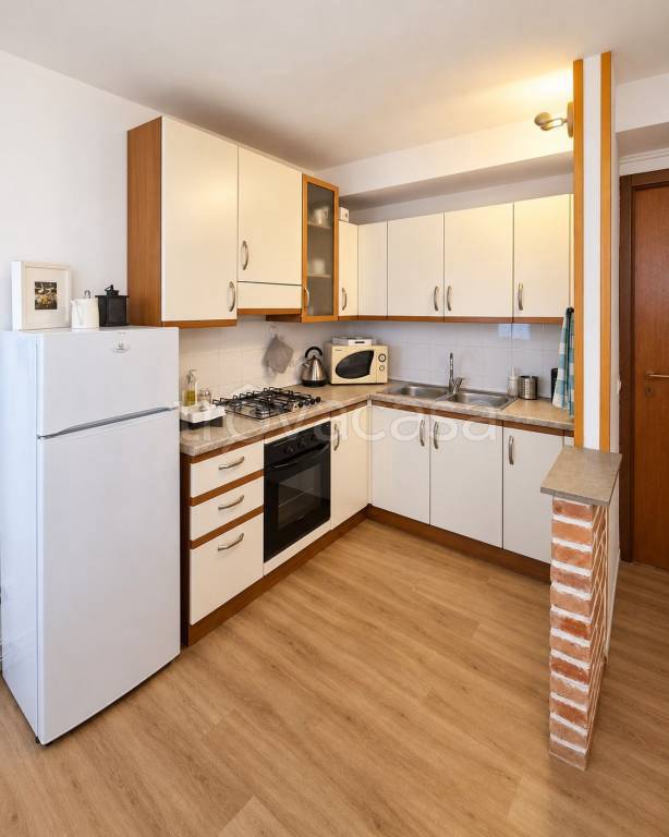 appartamento in vendita a Como in zona Borghi