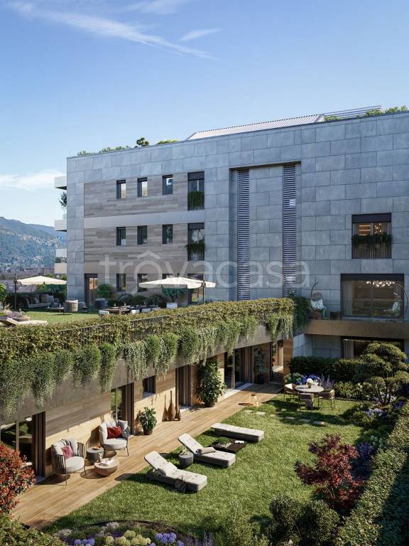 appartamento in vendita a Como in zona Valduce