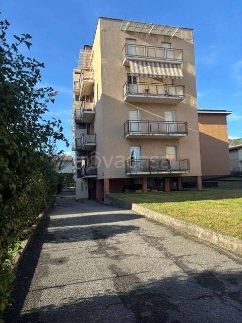 appartamento in vendita a Como in zona Rebbio