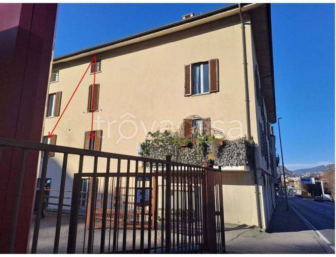 appartamento in vendita a Como in zona Caserme