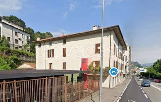 appartamento in vendita a Como in zona Caserme