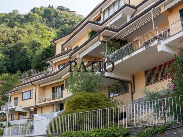 appartamento in vendita a Como in zona Garzola