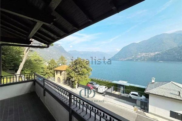 casa indipendente in vendita a Como