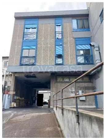 appartamento in vendita a Como in zona Camerlata
