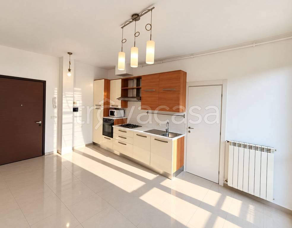 appartamento in vendita a Como in zona Borghi