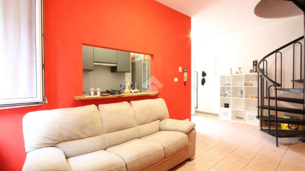 casa indipendente in vendita a Como in zona Monte Olimpino