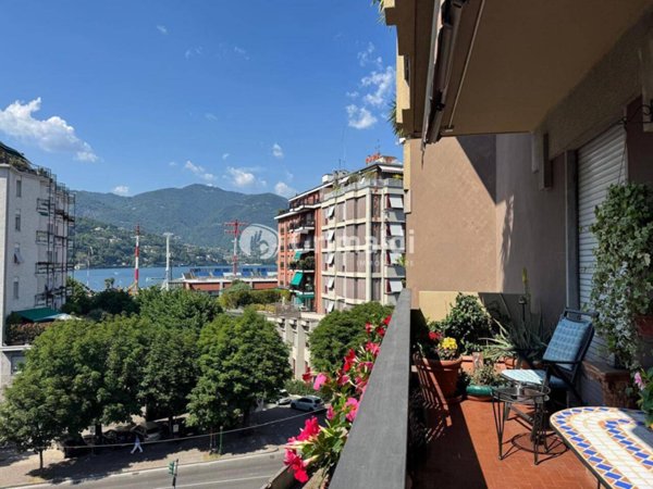 appartamento in vendita a Como in zona Como Centro