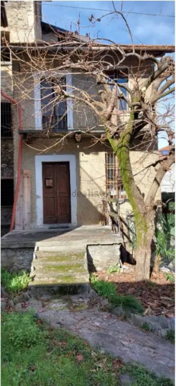 casa indipendente in vendita a Cremia in zona Cadreglio