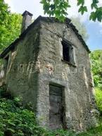 locale di sgombero in vendita a Cremia