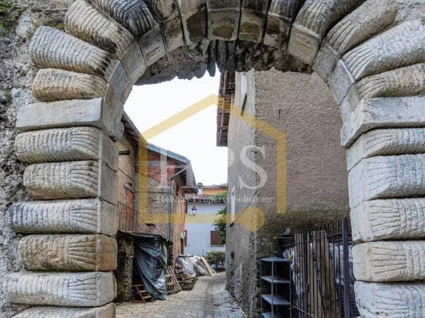 appartamento in vendita a Cremia in zona Vignola