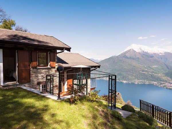 casa indipendente in vendita a Cremia in zona Vignola