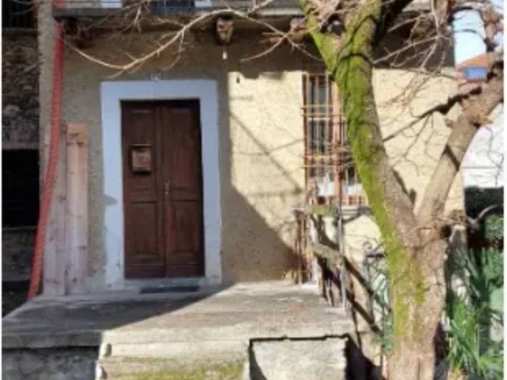 casa indipendente in vendita a Cremia in zona Vignola