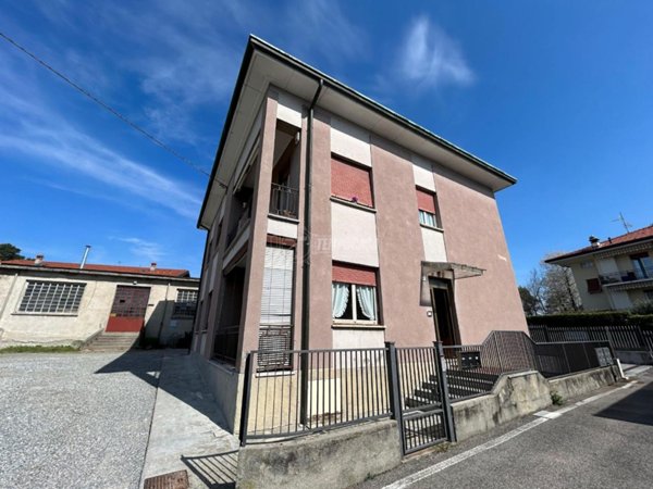 appartamento in vendita a Cucciago