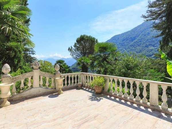 casa indipendente in vendita a Dizzasco