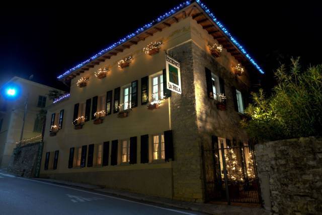 negozio in vendita a Dizzasco