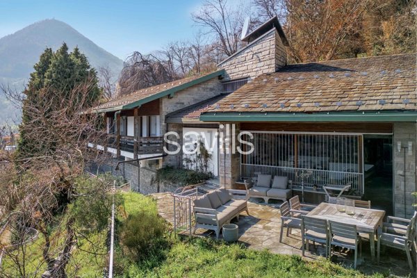 casa indipendente in vendita a Dizzasco