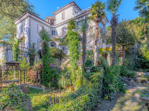 casa indipendente in vendita a Dizzasco